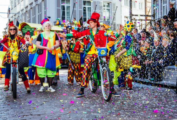 11-11 viering Breda