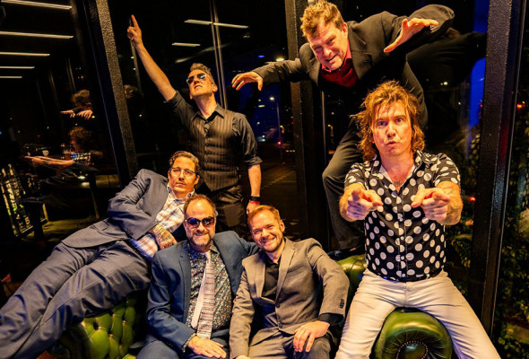 Electric Six + Katie Bitchcoin in MEZZ