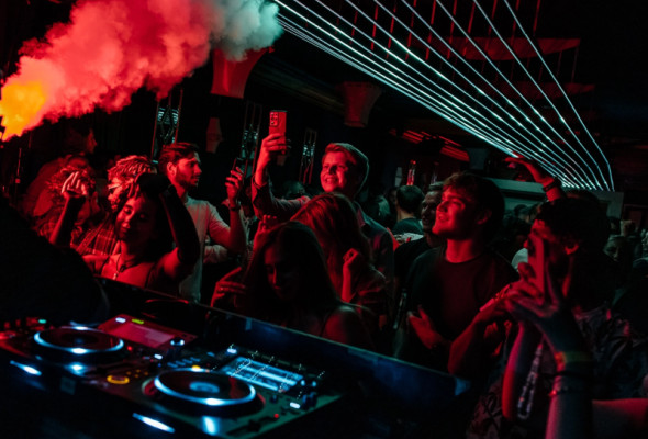 Club Motion 16+