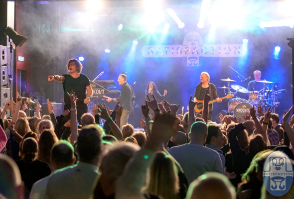 Lievense Live: Alice in Wonderbra