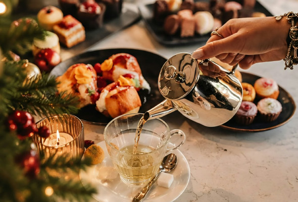 A Cosy Christmas High tea